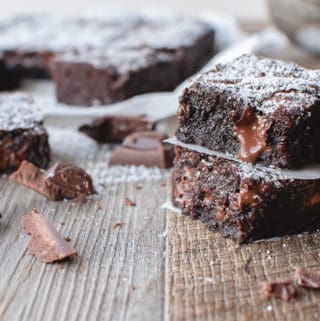 easy brownies close up