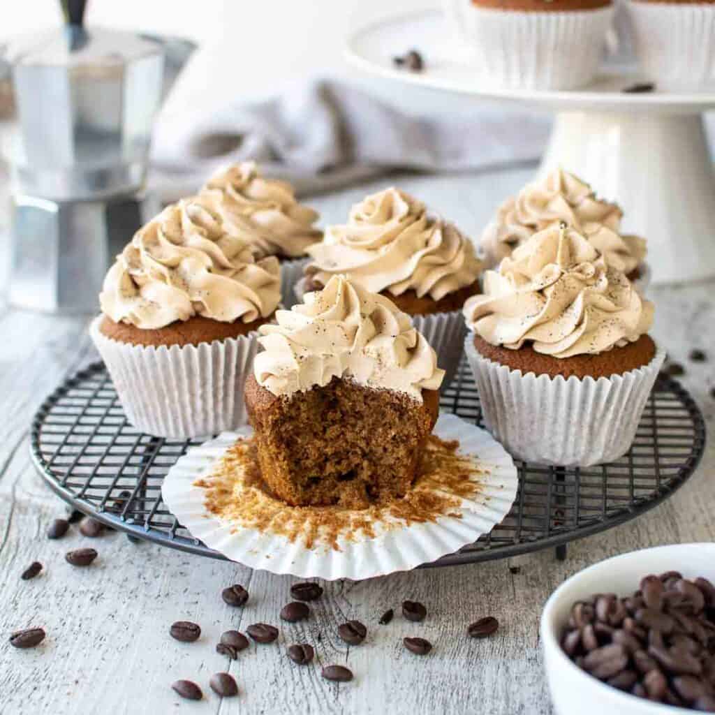 Easy and Moist Coffee Cupcakes
