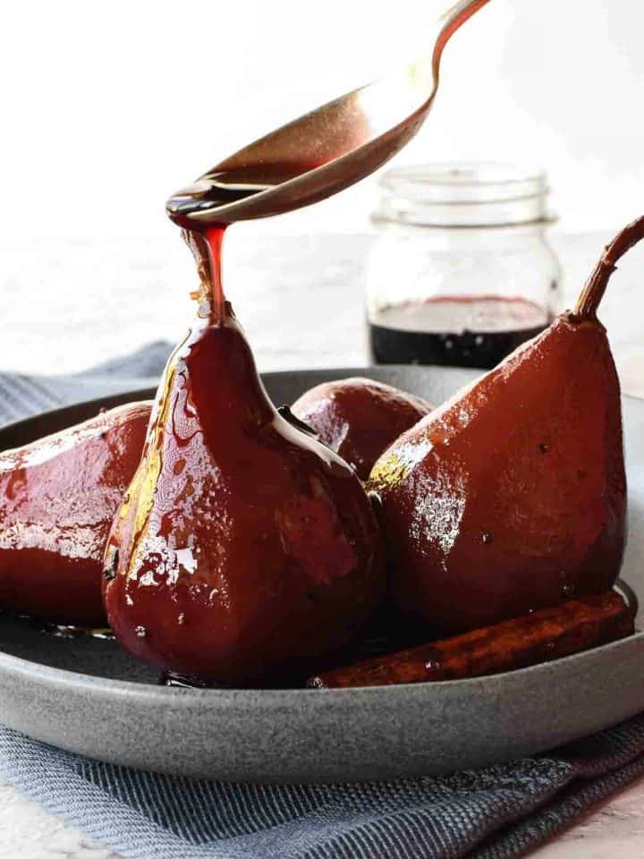 Red Wine Poached Pears Recipe