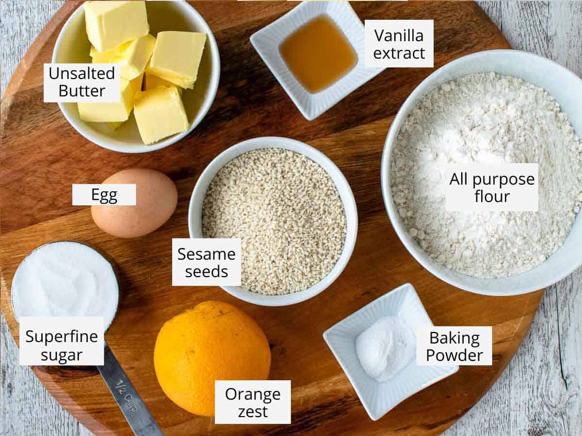 Ingredients for these Sicilian cookies as in the recipe card.