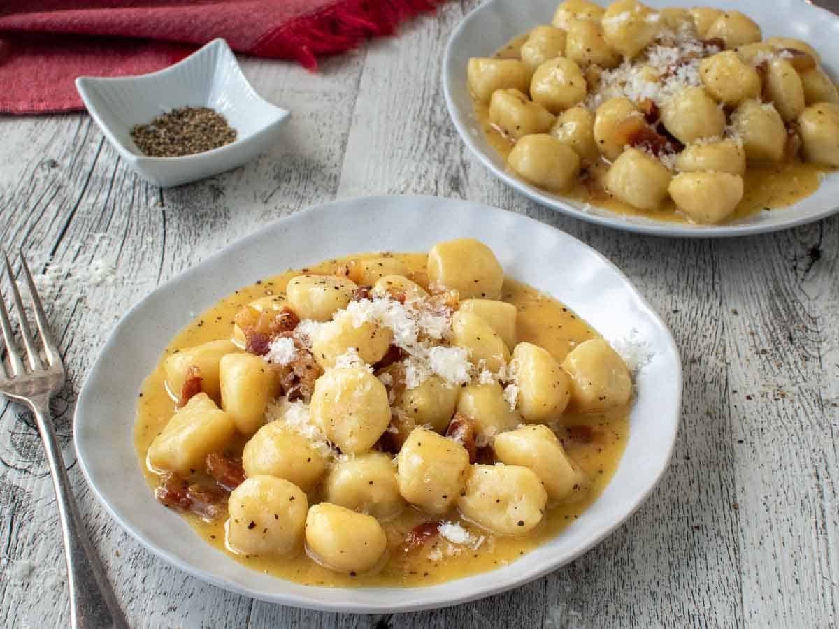 Creamy and Delicious Gnocchi Carbonara